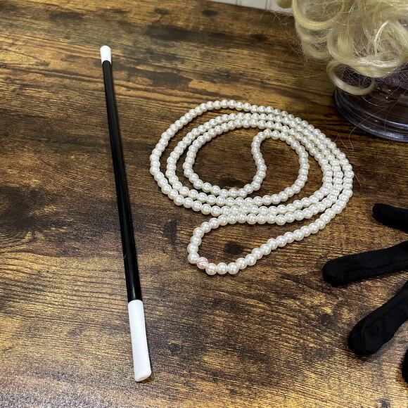 Spirit Size S Flapper Costume & Accessories Wig Necklace Gloves Halloween - Picture 13 of 15